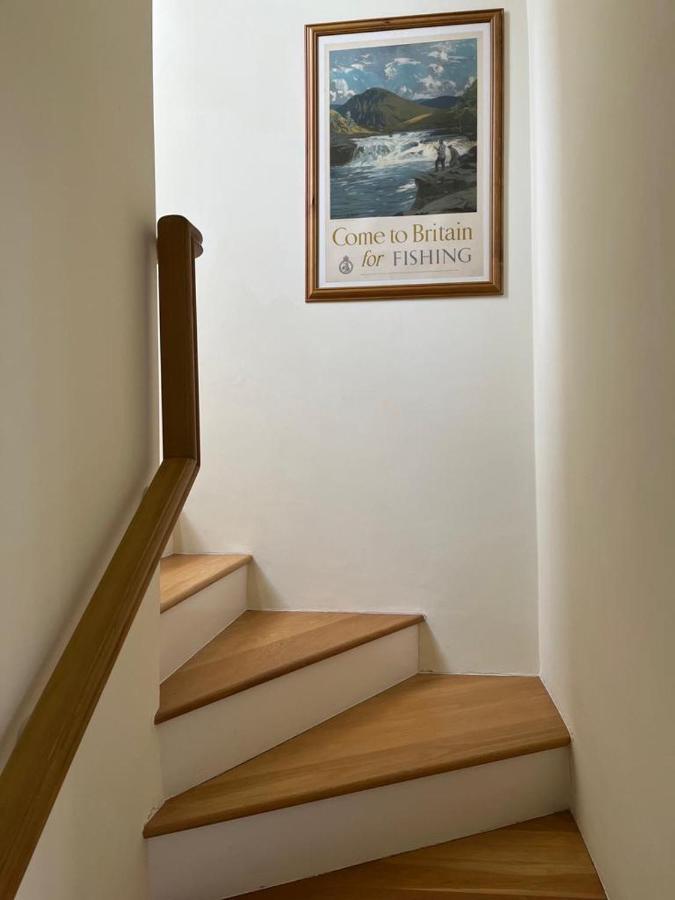Serene Townhouse With Parking London Eksteriør billede